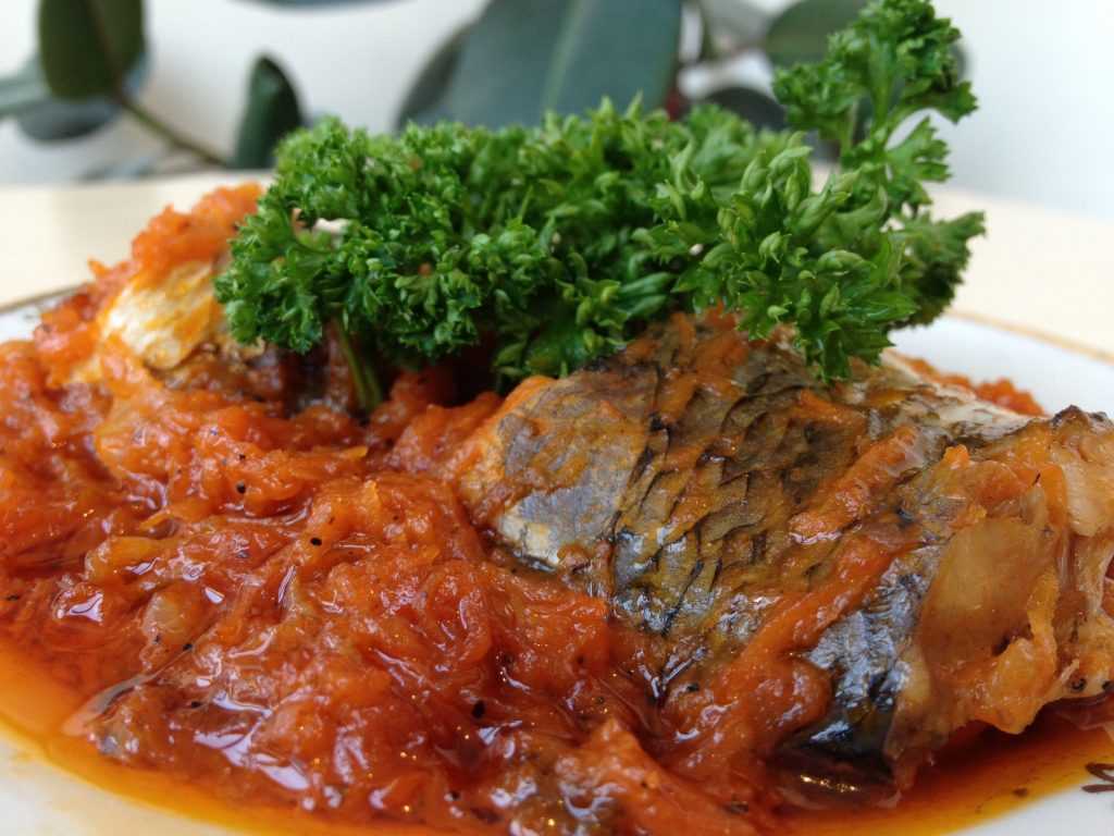 Рыба в томатном соусе рецепт